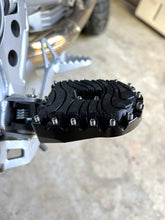 Load image into Gallery viewer, Rubber Inserts for BMW Motorcycle Foot Pegs